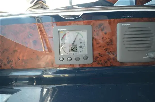 2005 Broom 530 image 23