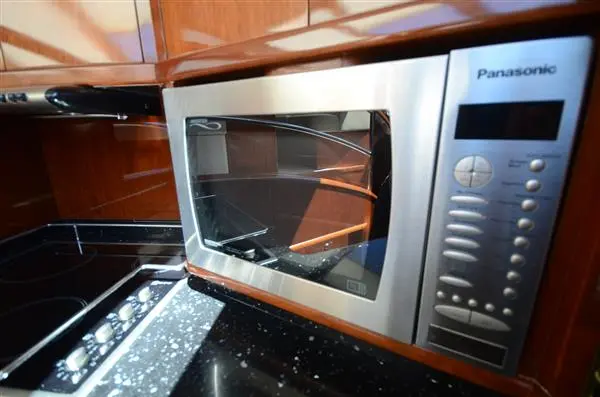 2005 Broom 530 image 52