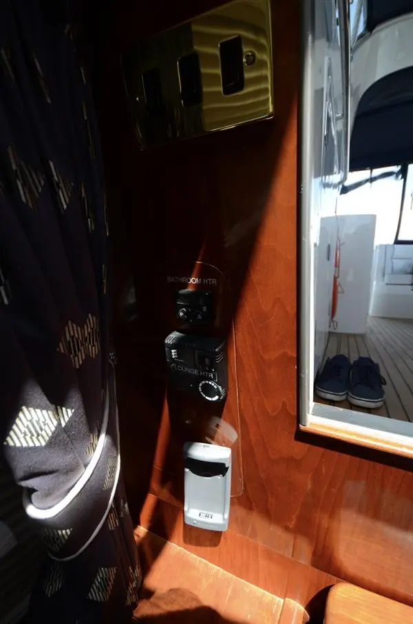 2005 Broom 530 image 44