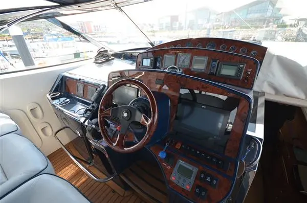 2005 Broom 530 image 27