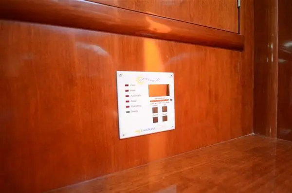 2005 Broom 530 image 9