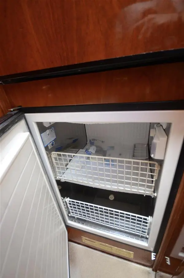 2005 Broom 530 image 51