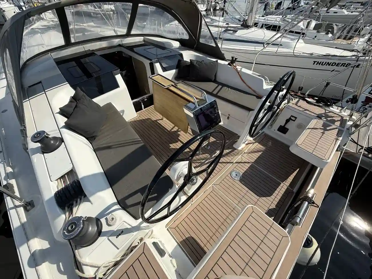 2022 Hanse 418 image 15