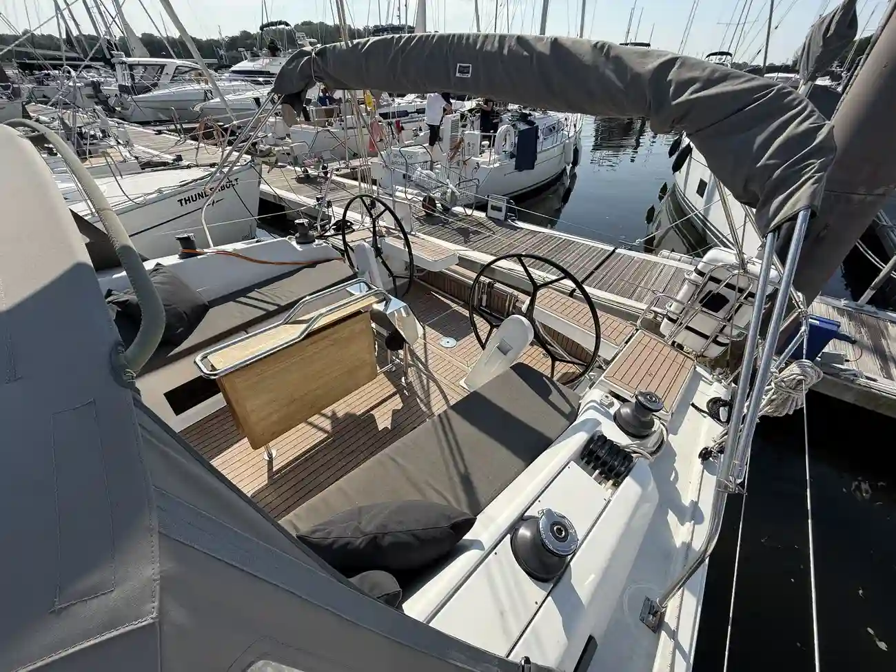 2022 Hanse 418 image 14