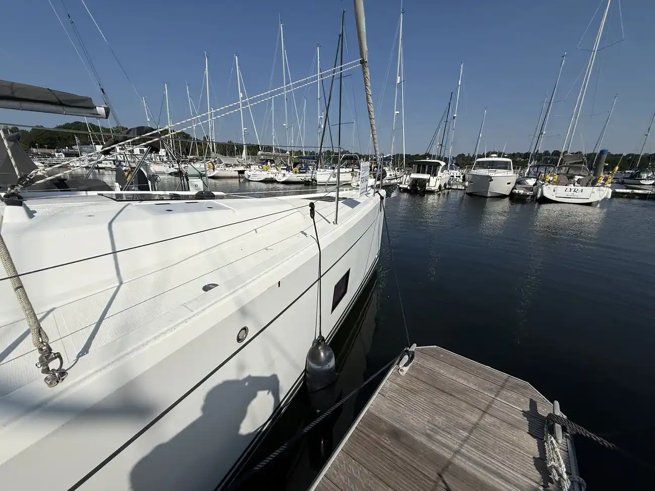 2022 Hanse 418 image 30
