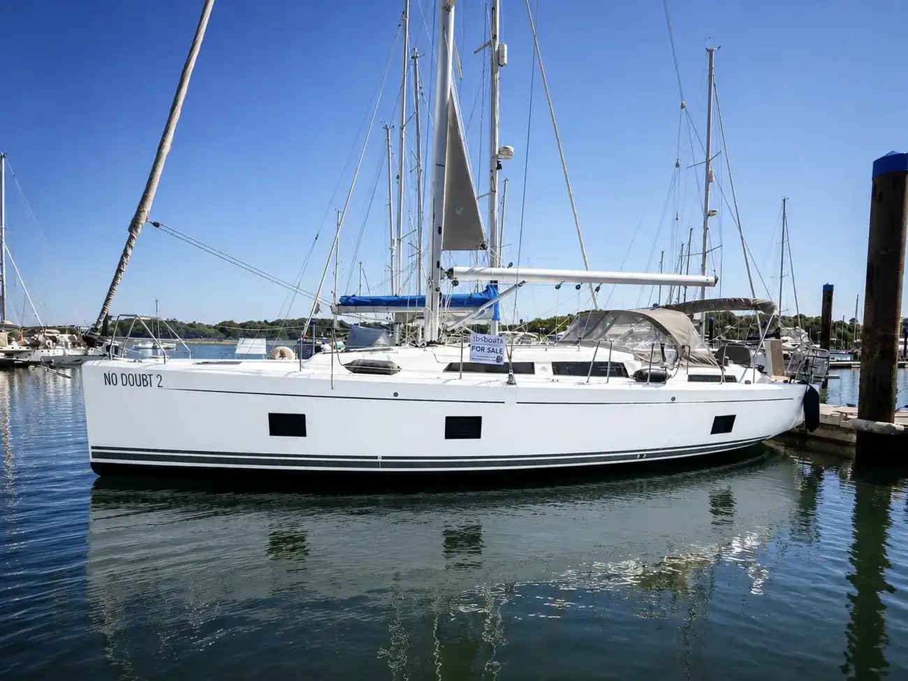 2022 Hanse 418 image 11