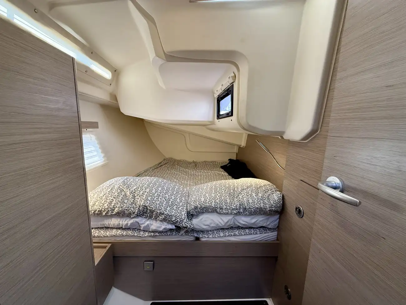 2022 Hanse 418 image 26