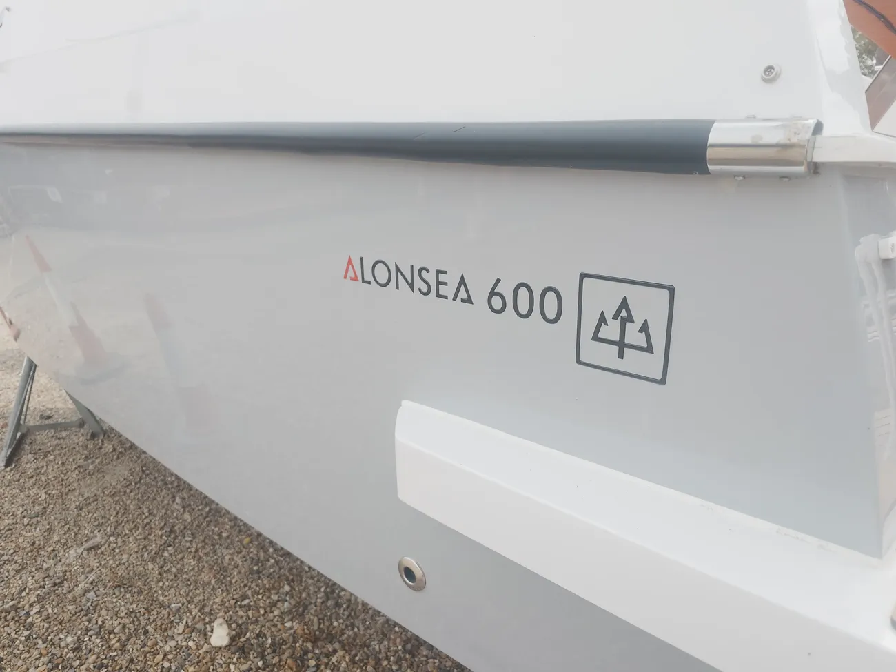 ALONSEA 600 CABIN 2023