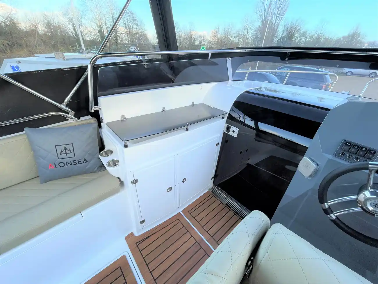 ALONSEA 600 CABIN 2023