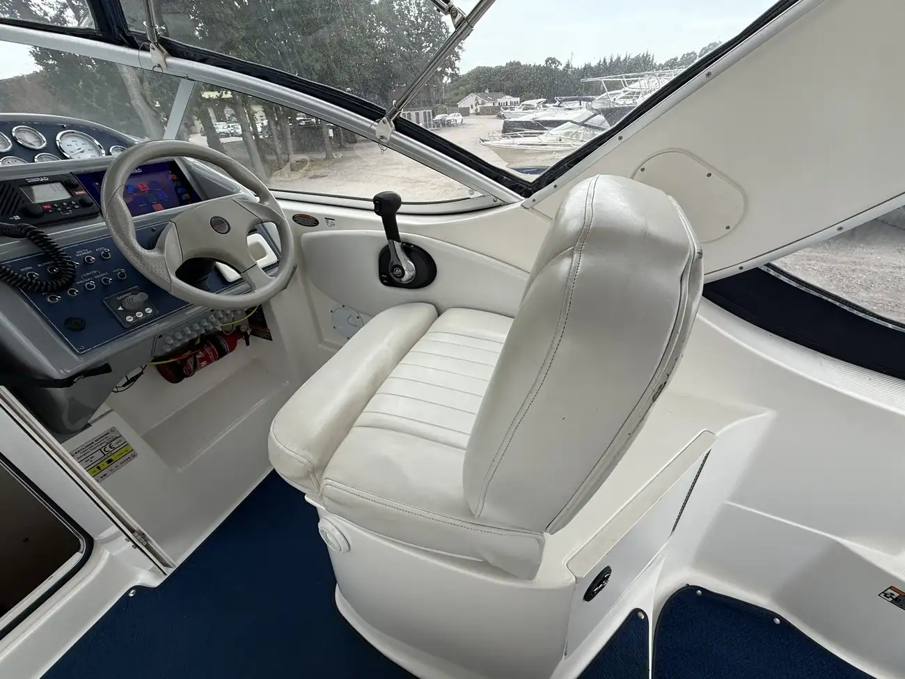 2004 Bayliner 285 Cruiser image 13
