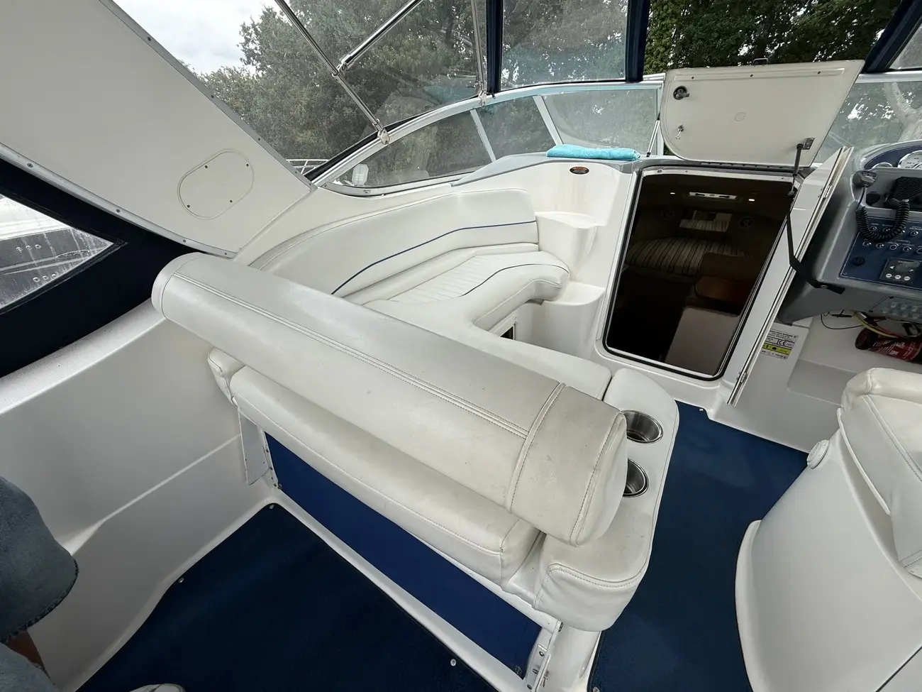2004 Bayliner 285 Cruiser image 20