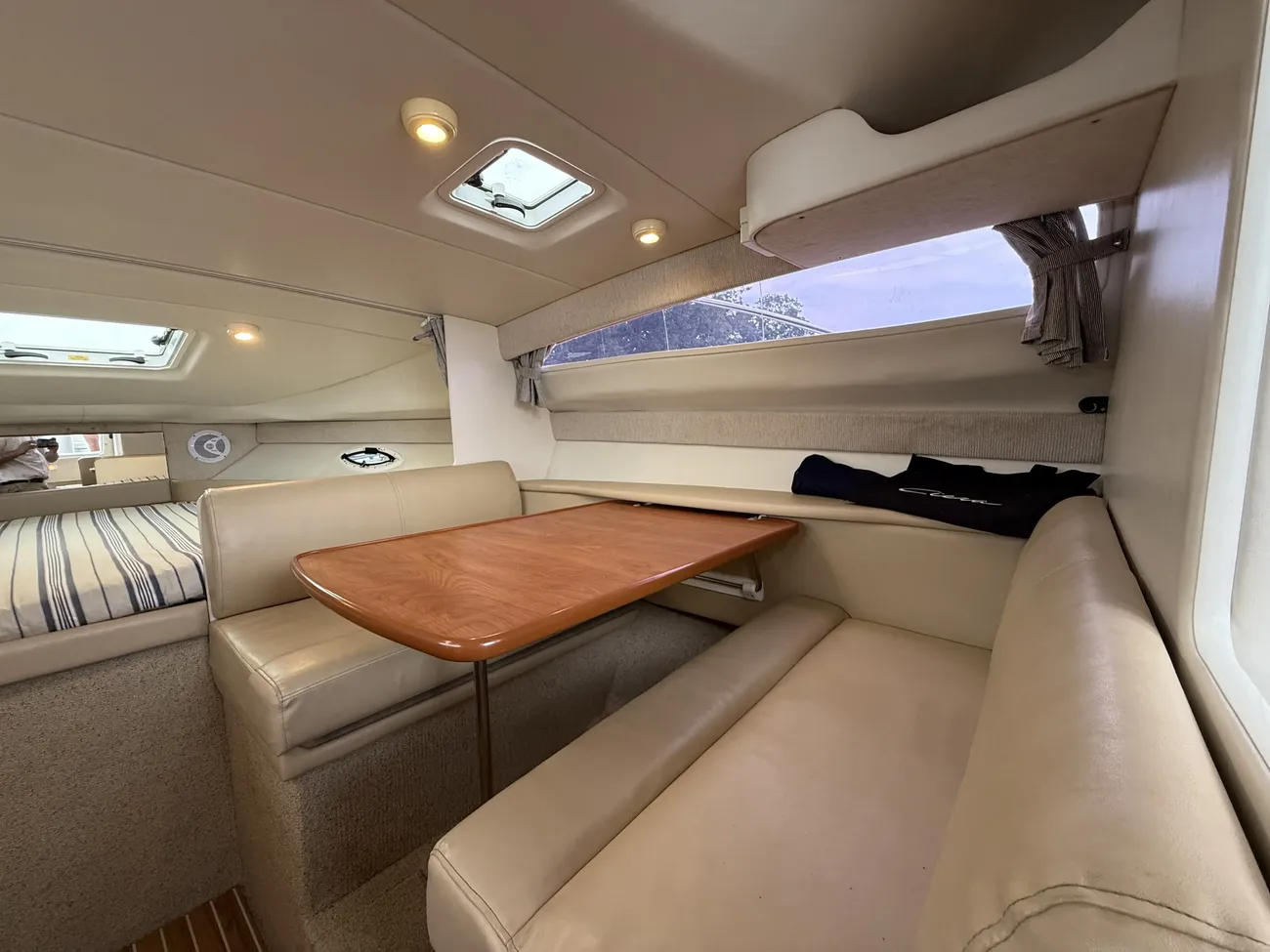 2004 Bayliner 285 Cruiser image 26
