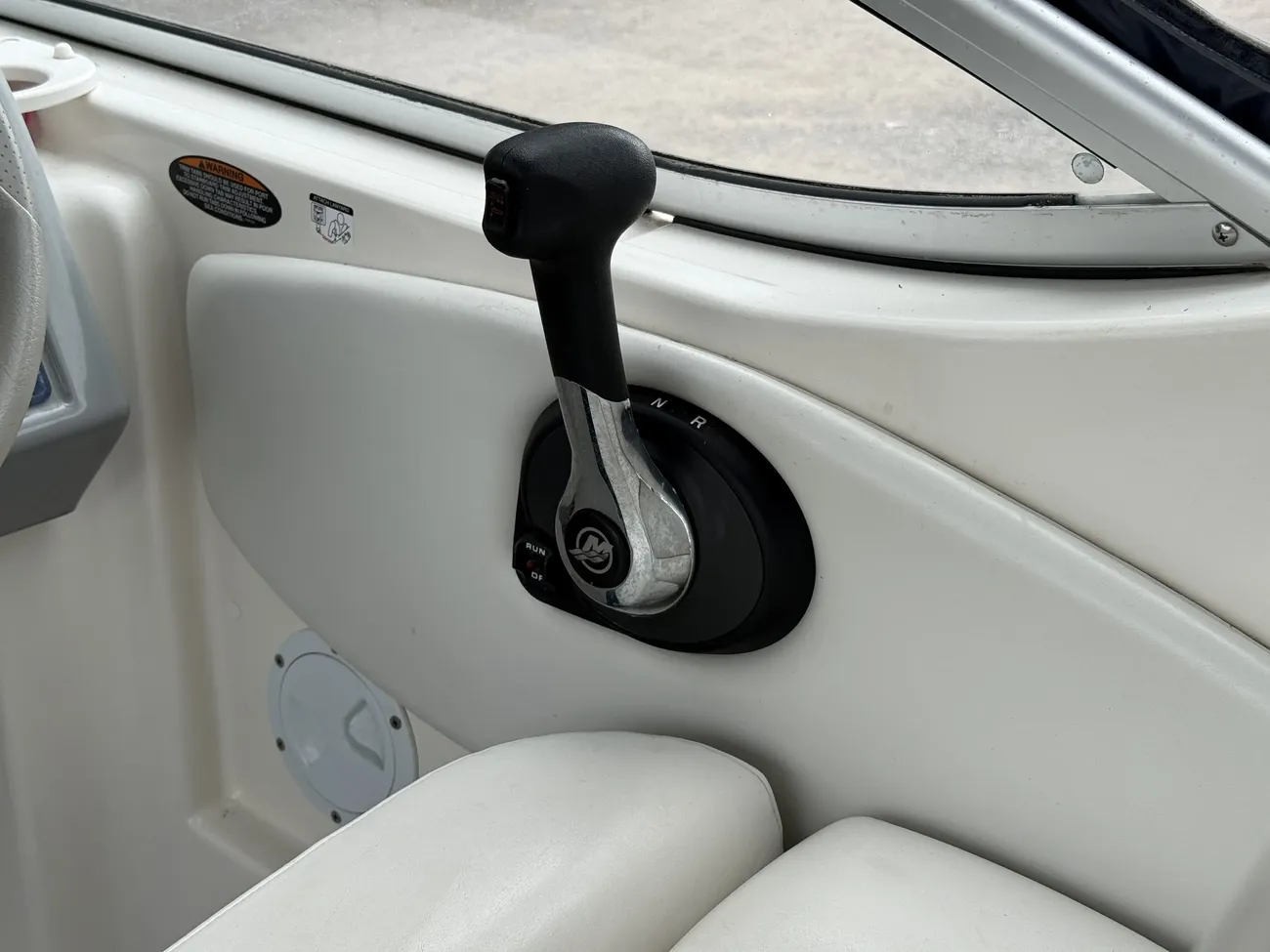 2004 Bayliner 285 Cruiser image 17