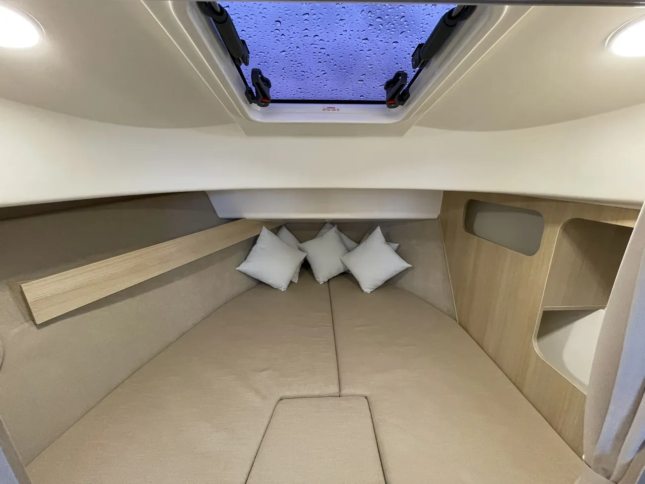 BALT YACHT 818 TITANIUM 2023