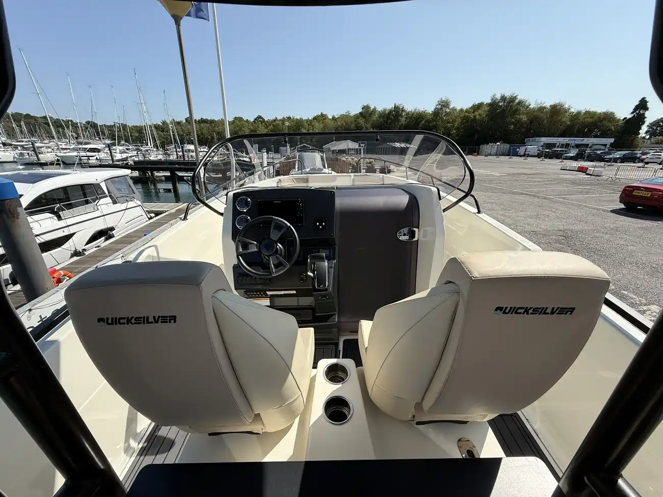 2023 Quicksilver Activ 805 Open image 21
