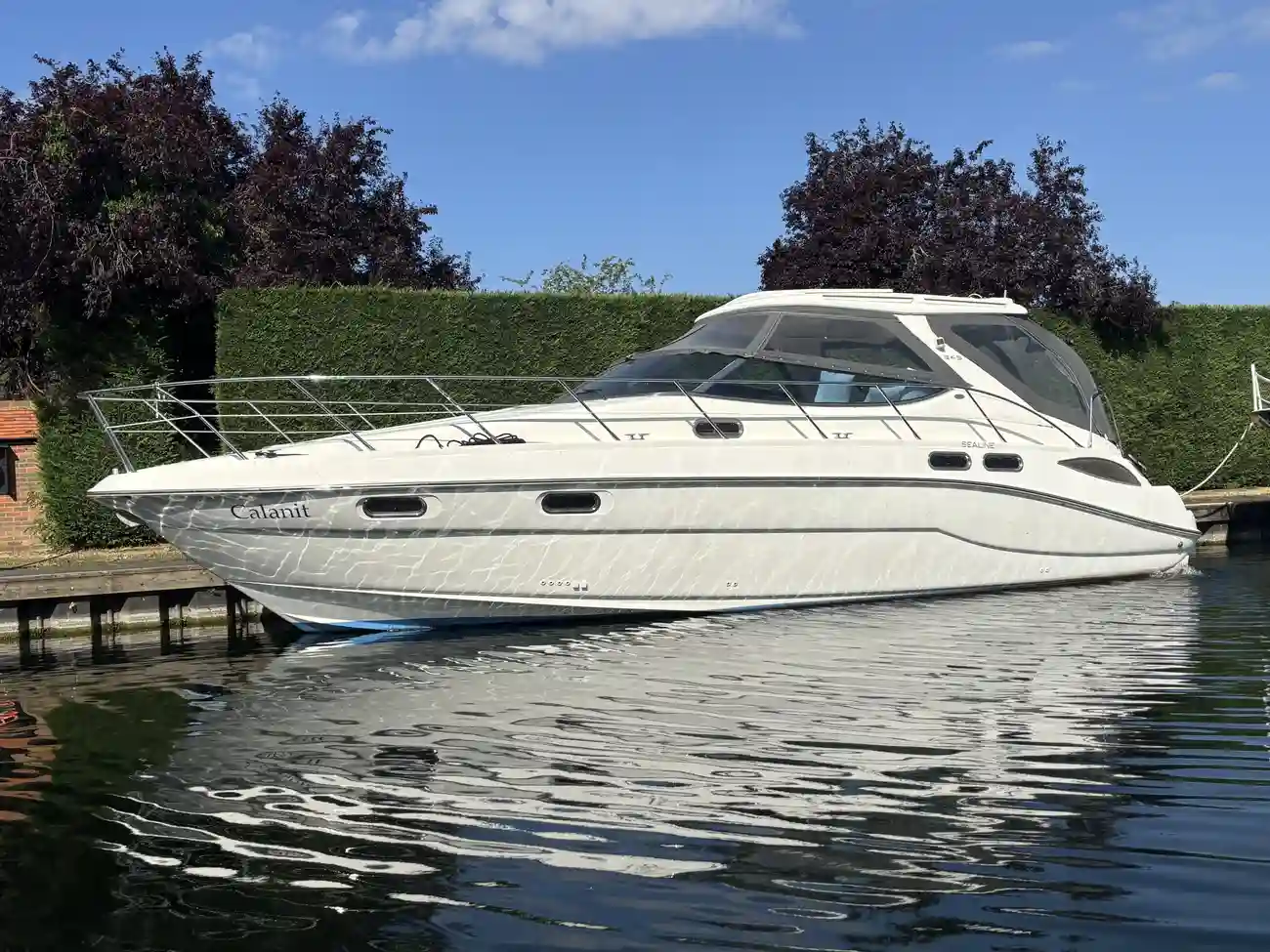 2003 Sealine S43 Sports Cruiser image 11