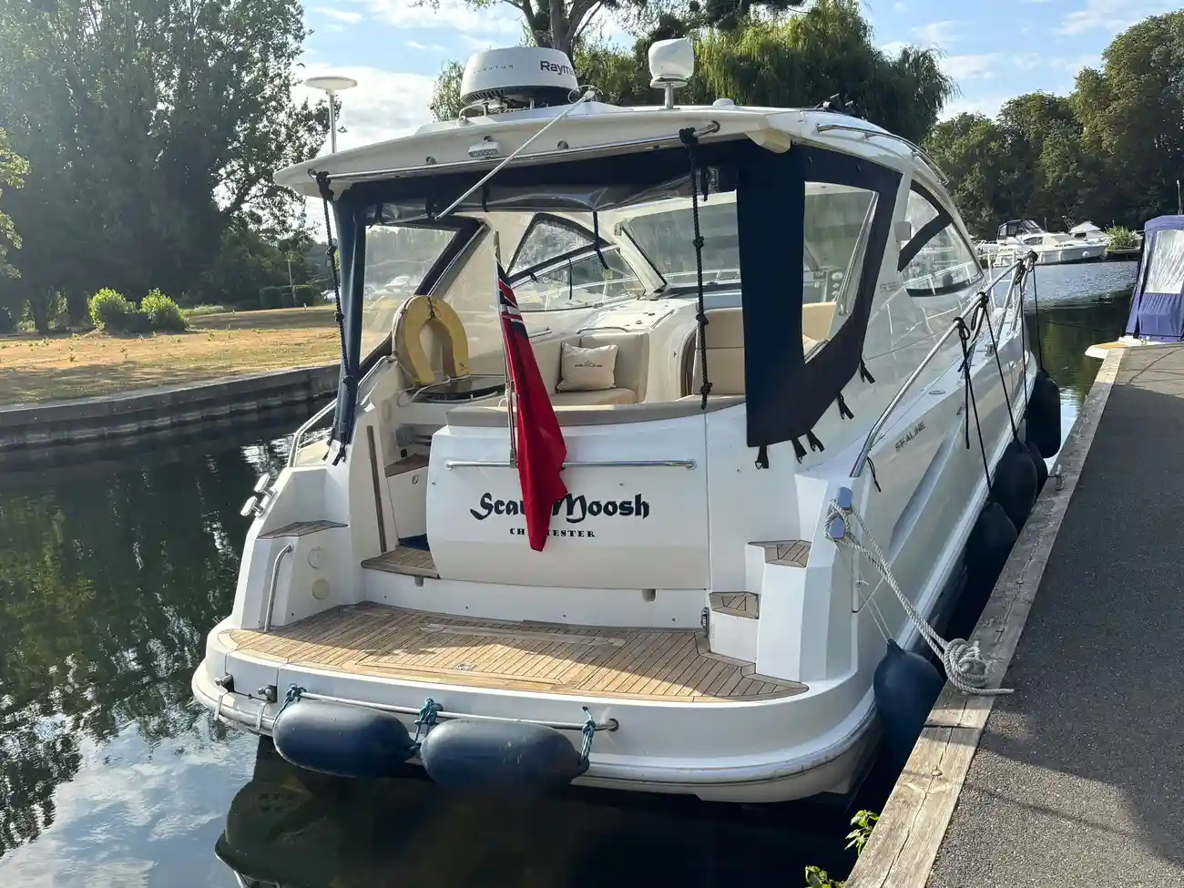 2008 Sealine SC38 image 13