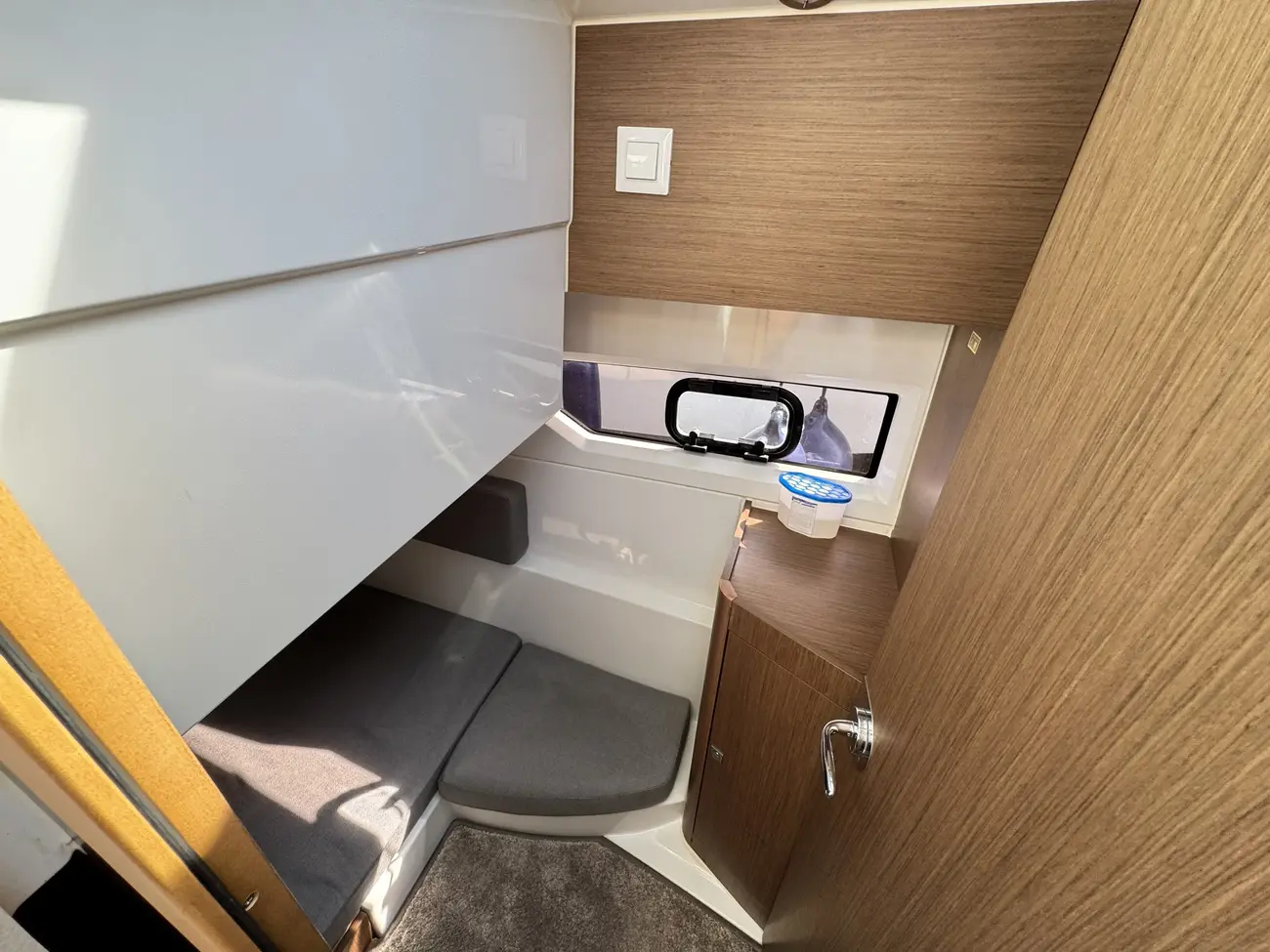 2018 Jeanneau Merry Fisher 895 Legend image 5