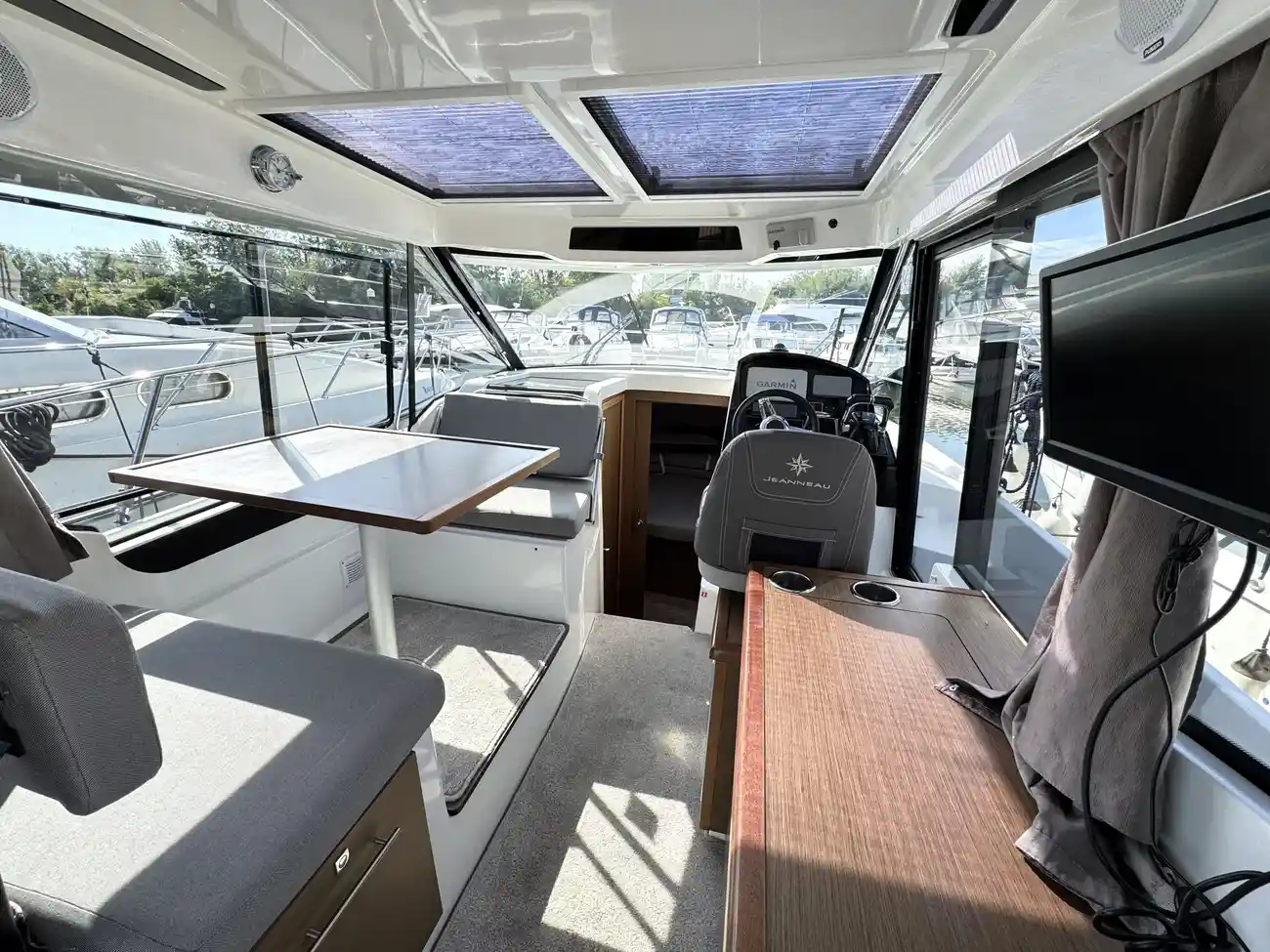 2018 Jeanneau Merry Fisher 895 Legend image 19