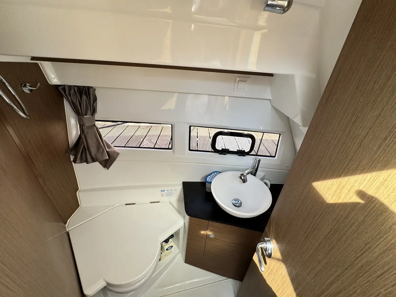 2018 Jeanneau Merry Fisher 895 Legend image 10