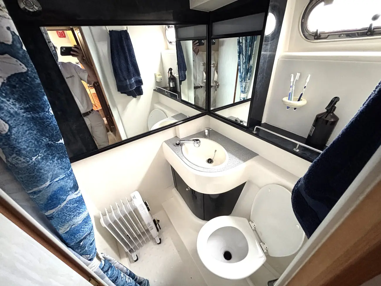 2000 Sealine S41 image 6