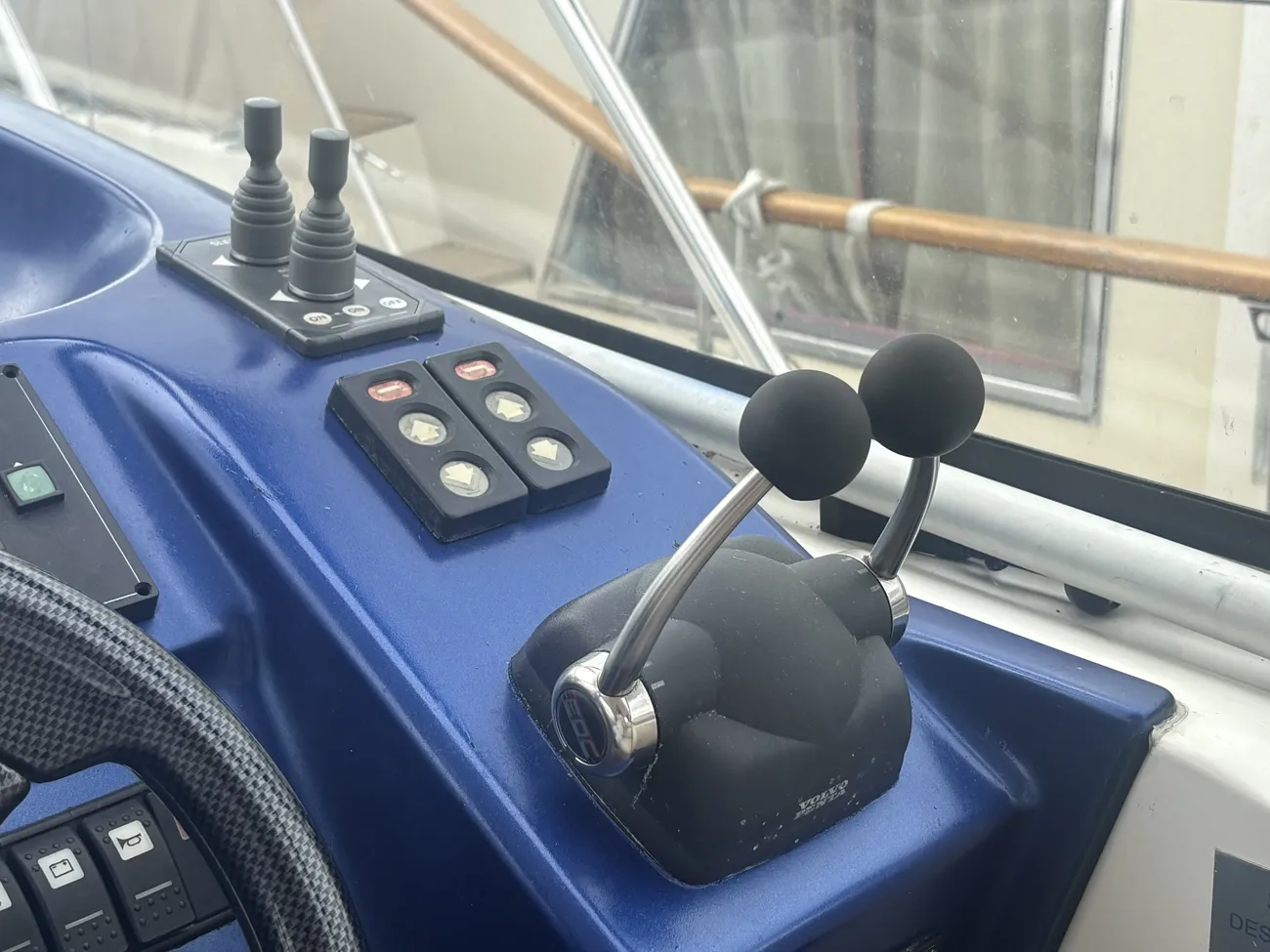 2000 Sealine S41 image 25