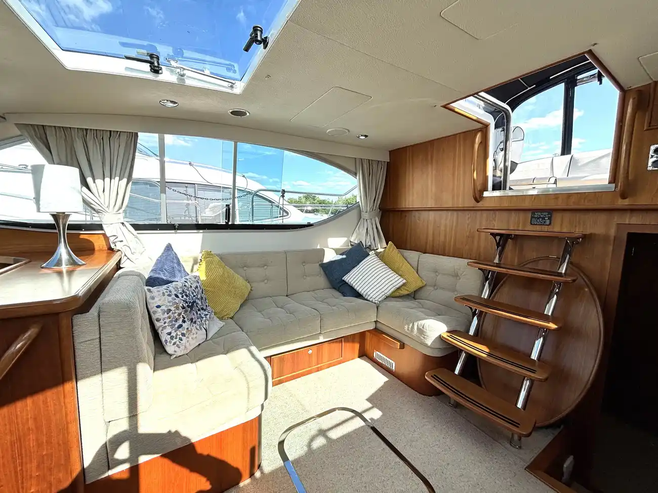2007 Haines 320 image 19