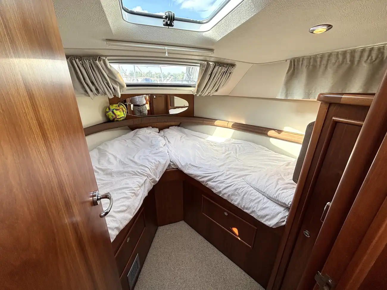 2007 Haines 320 image 21