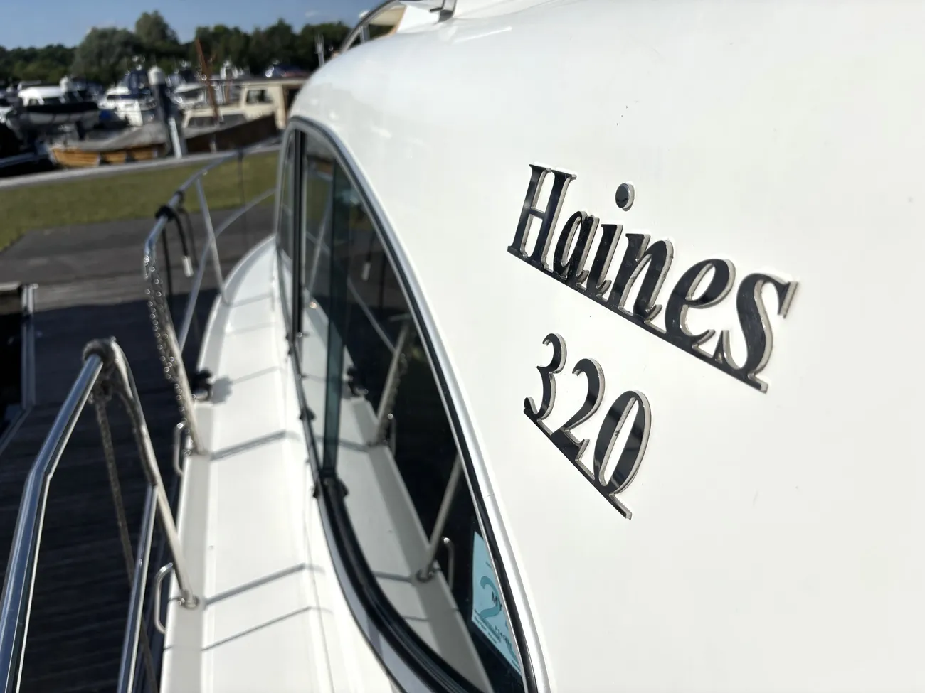 2007 Haines 320 image 29