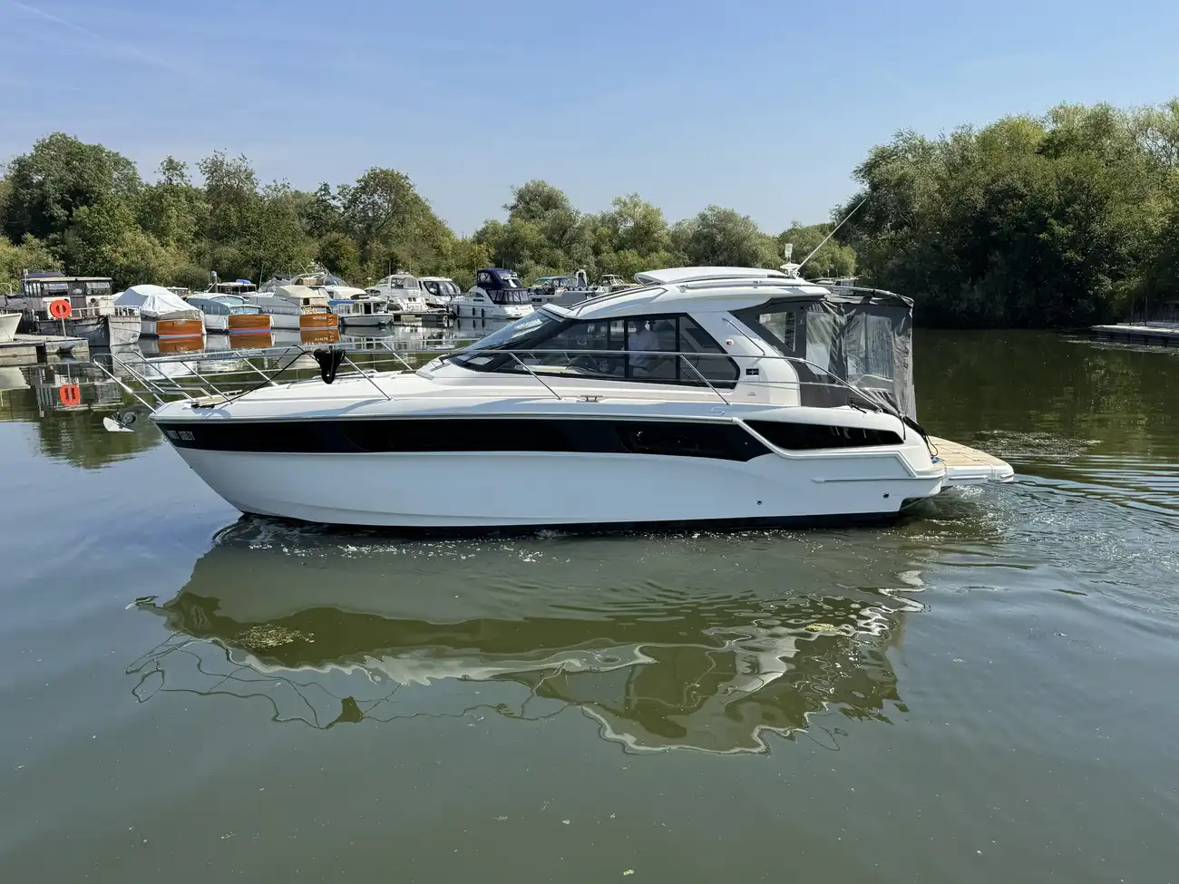 2022 Bavaria S36 HT image 11