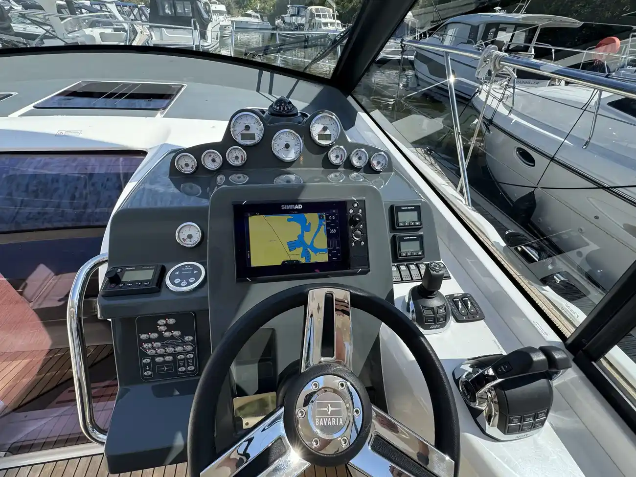 2022 Bavaria S36 HT image 25