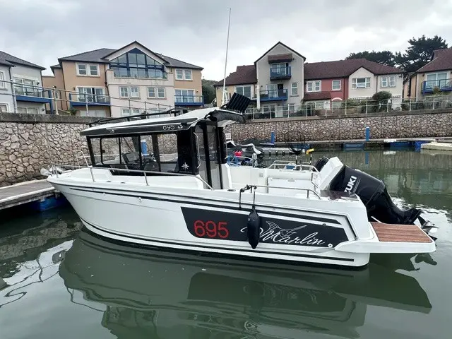 2021 Jeanneau Merry Fisher 695 Marlin