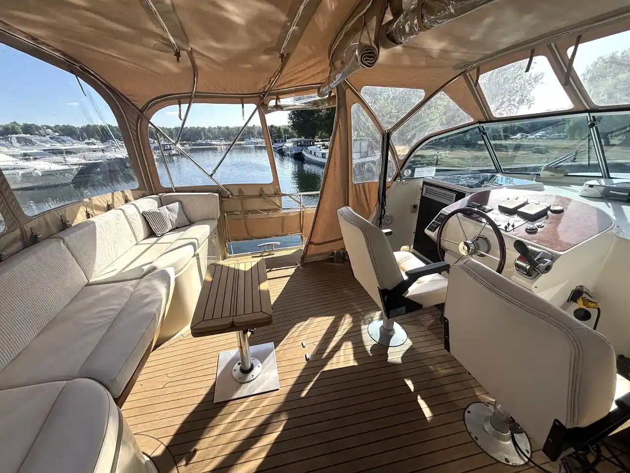 2009 Aquanaut 1200CS Drifter image 14