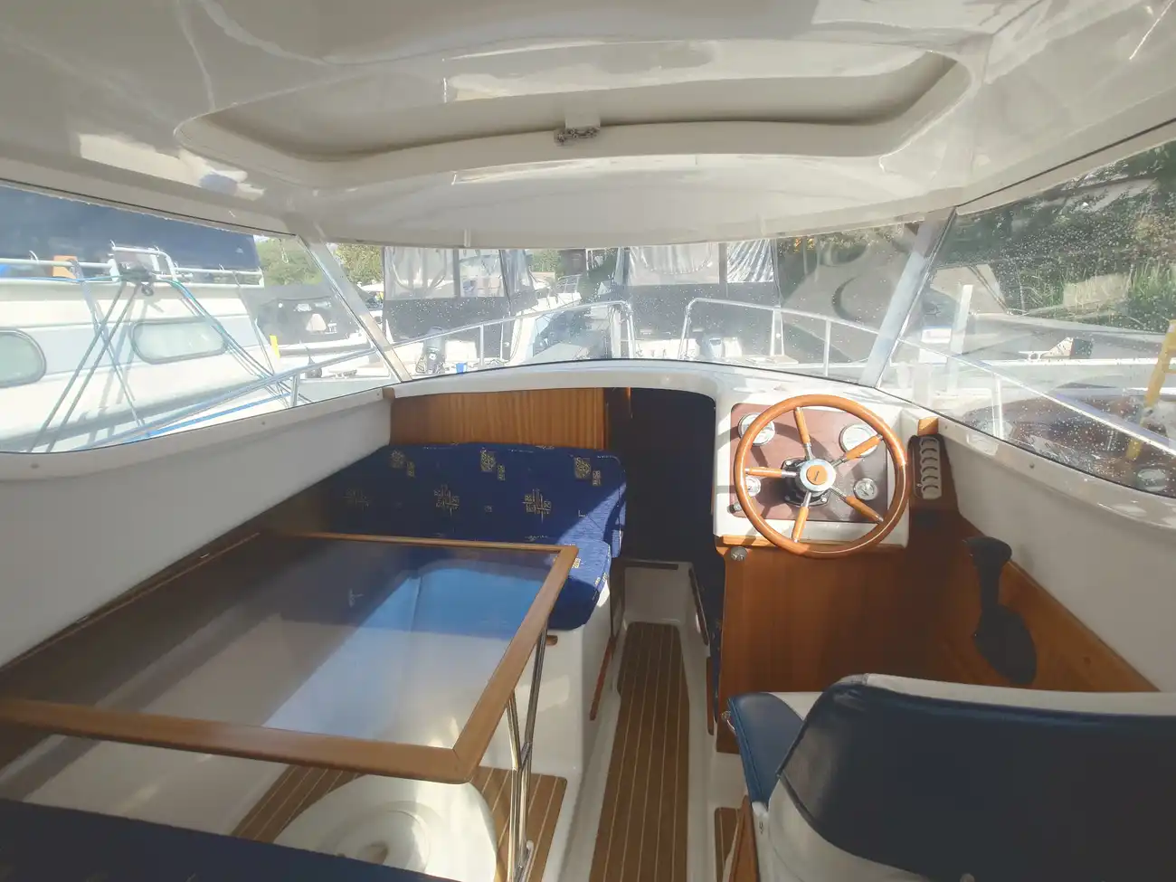 QUICKSILVER 650 WEEKENDER 2005