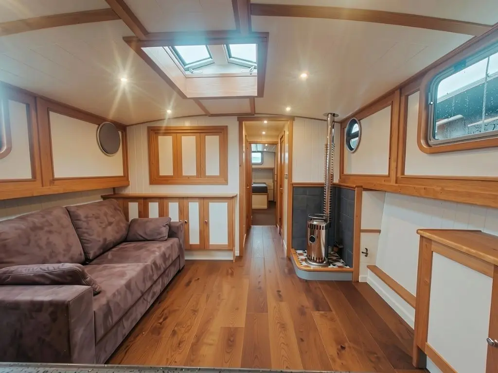 TRISTAR REPLICA DUTCH BARGE 57'X12'6