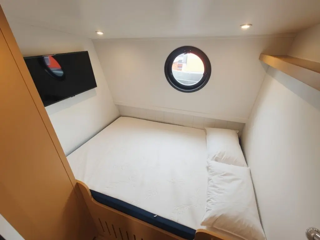 ANDICRAFT / ELEMENT MARINE 65' X 12'6