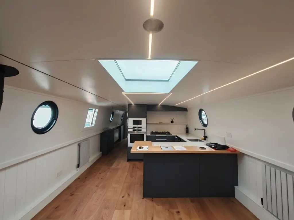 ANDICRAFT / ELEMENT MARINE 65' X 12'6