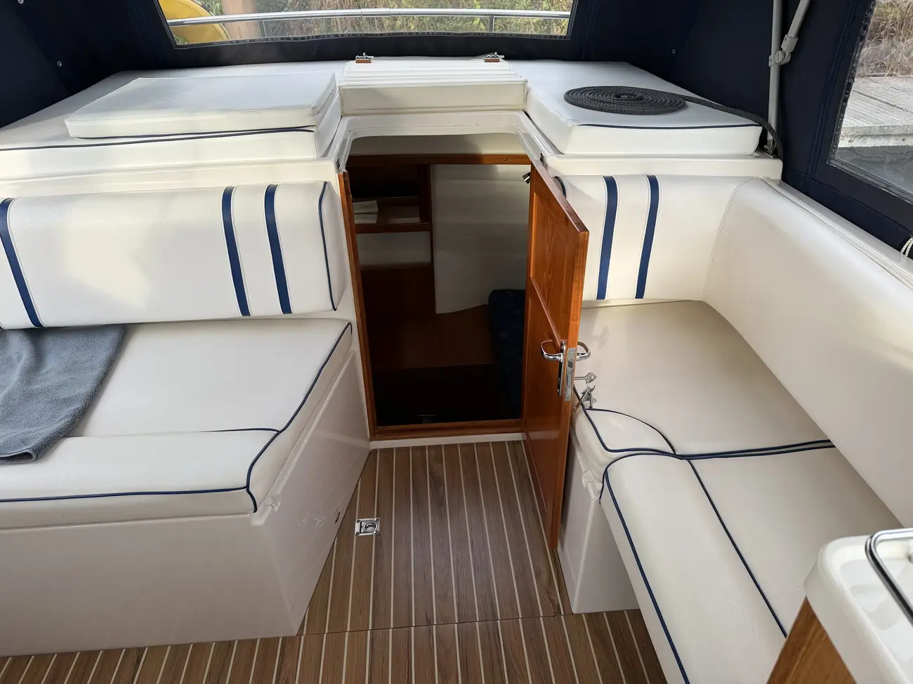 MAREX 280 HOLIDAY 2000