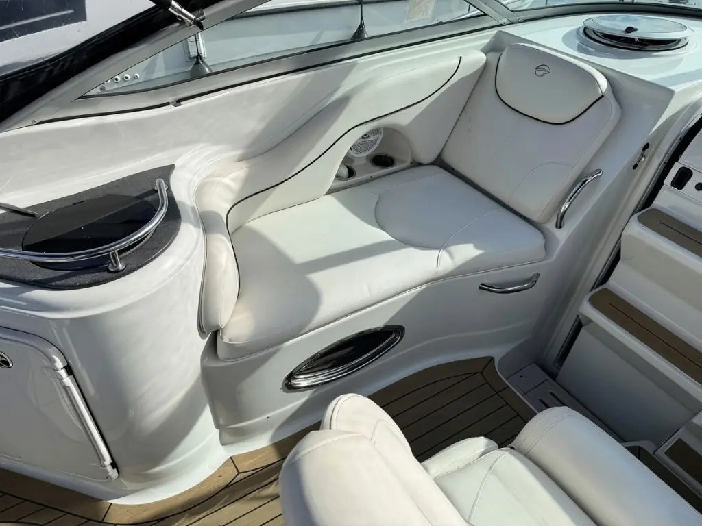 CROWNLINE 250 CR 2007