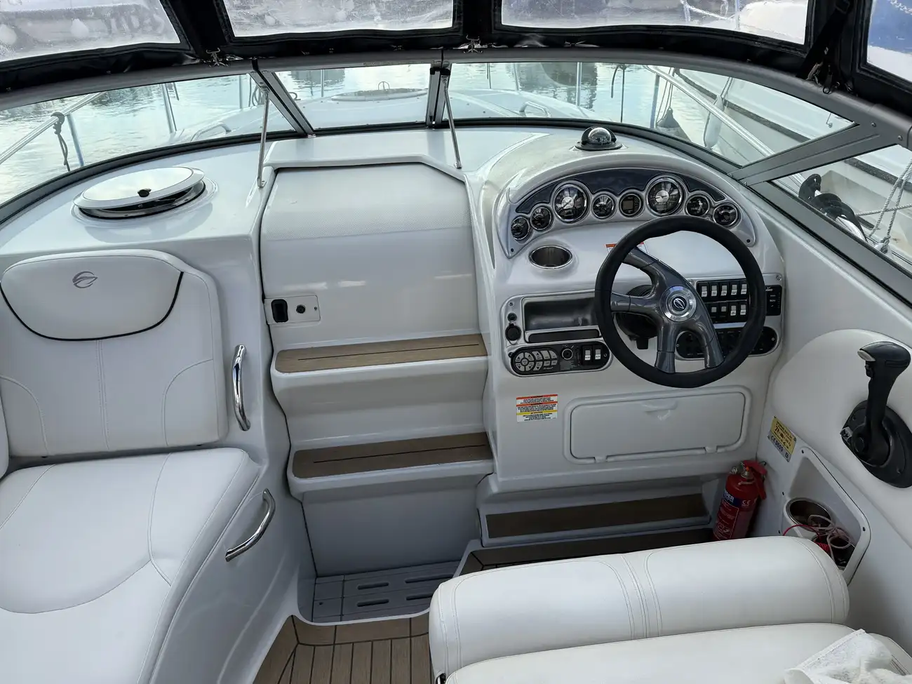 CROWNLINE 250 CR 2007