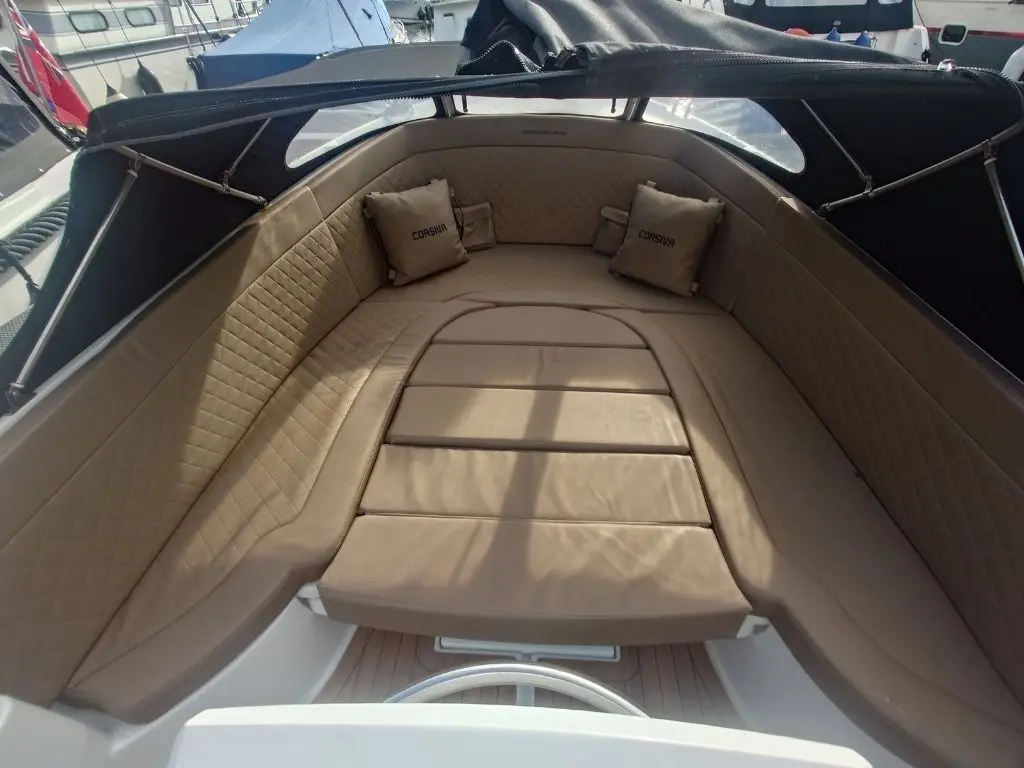 CORSIVA 690 TENDER 2018
