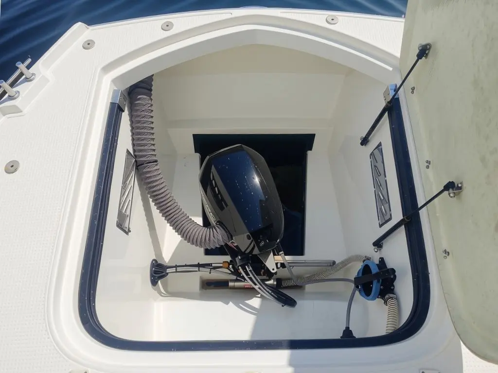 CORSIVA 690 TENDER 2018