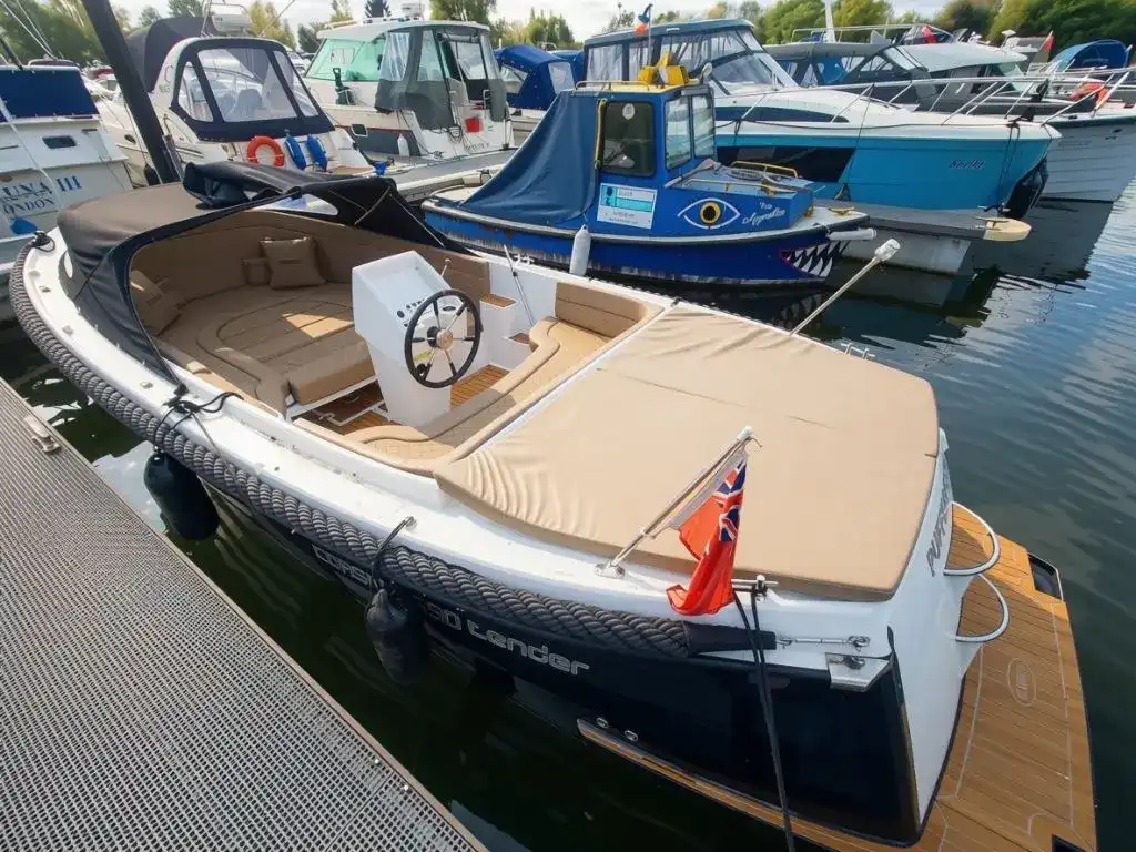 CORSIVA 690 TENDER 2018