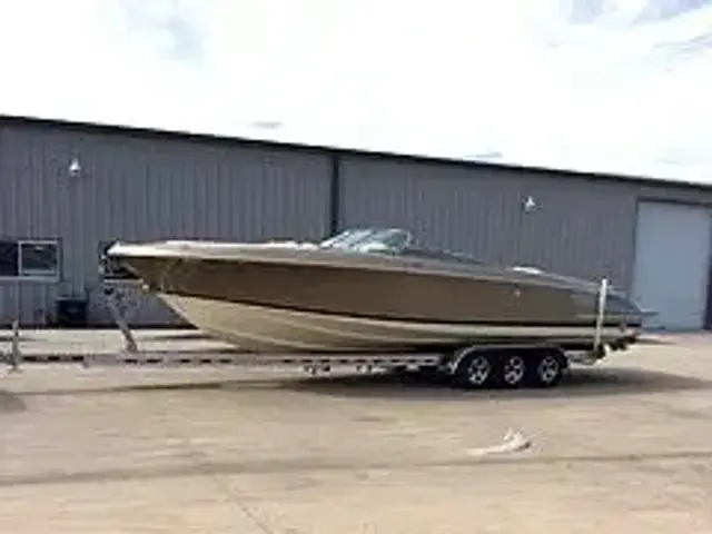 Chris-Craft Launch 32 Heritage Edition