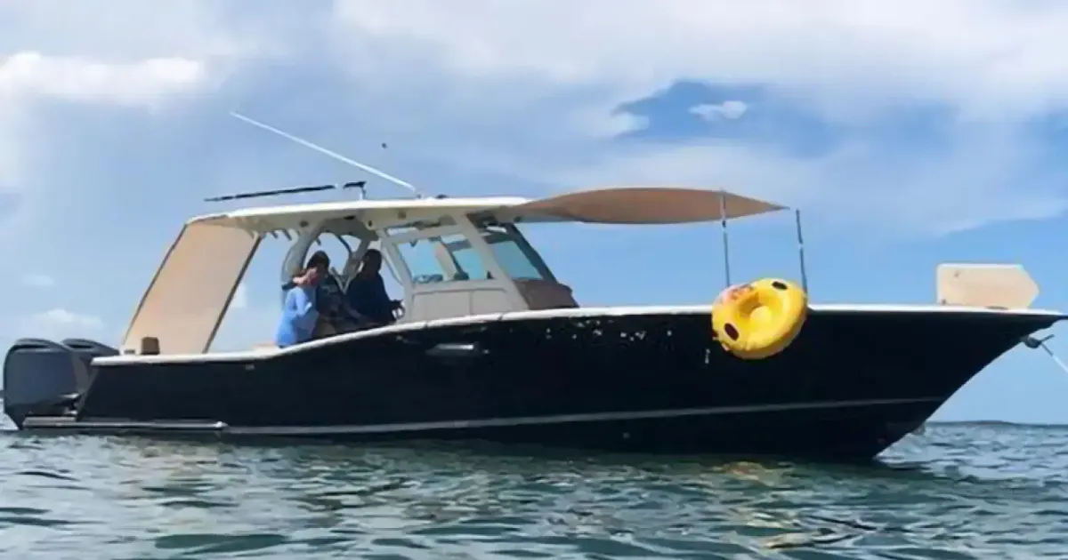 2012 Scout 345 LXF for Sale in Fort Lauderdale, Florida