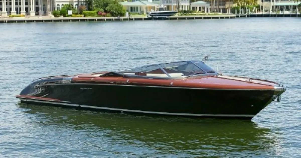 2015 Riva 33 Aqua Super for Sale in Colón