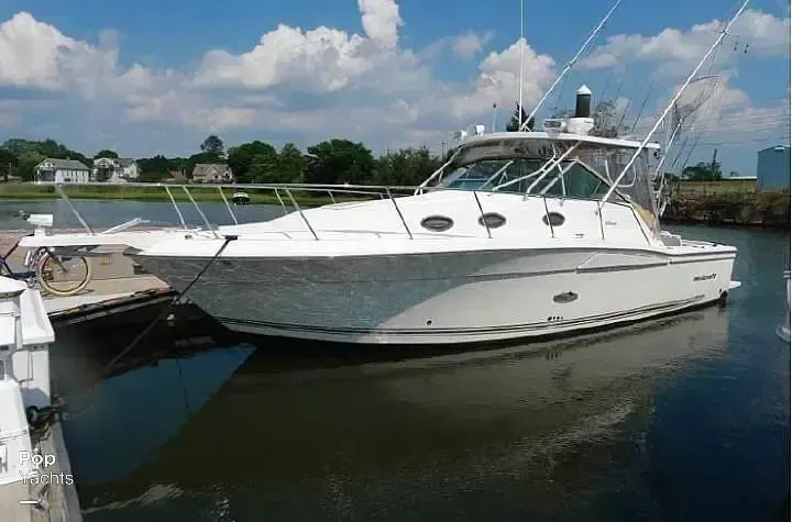 2002 Wellcraft 330 Coastal for Sale in Mystic, Connecticut