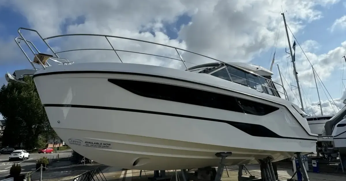 Bavaria SR35 HT for Sale in Southampton, United Kingdom
