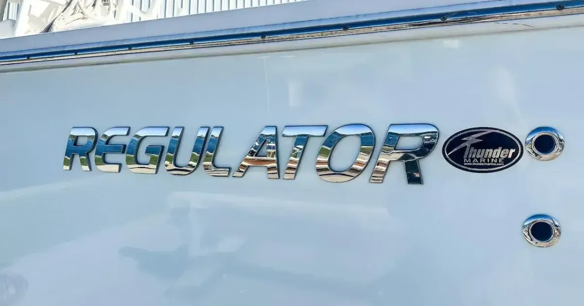 2021 Regulator 34 for Sale in Florida, Florida
