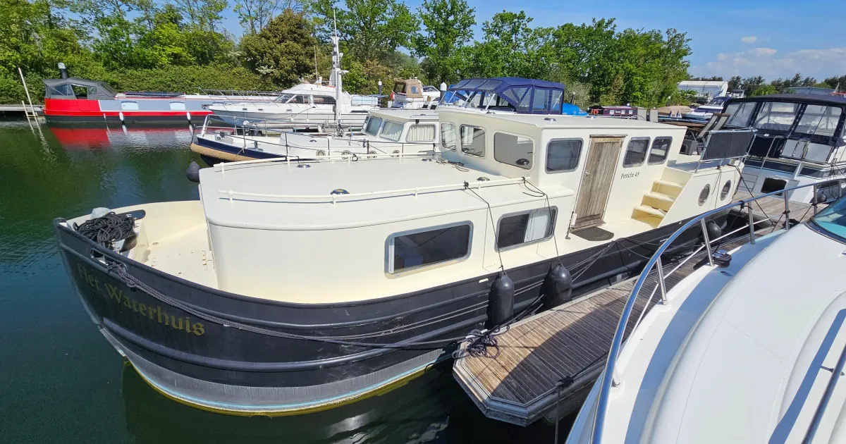 2016 RLL Boats Peniche 45 for Sale in Shepperton, England